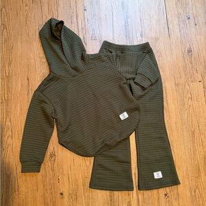 Classic Olive Green Textured Knit Set